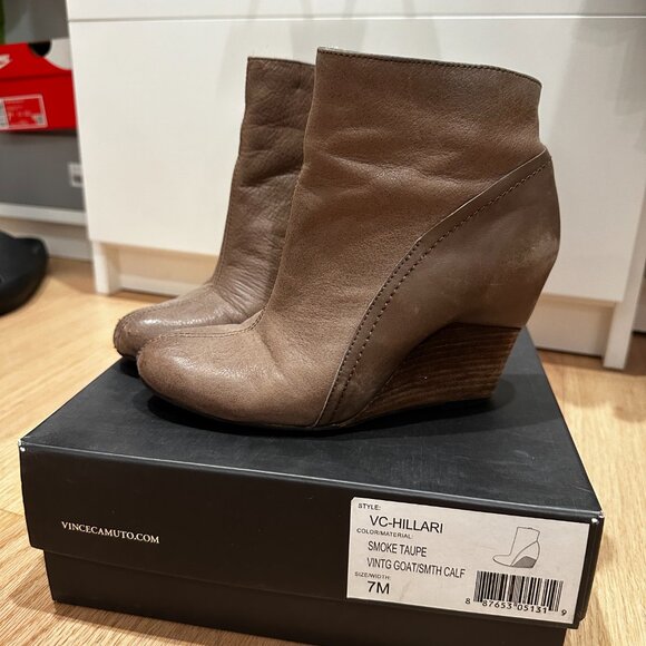 Vince Camuto Taupe Leather Wedges - Picture 2 of 4